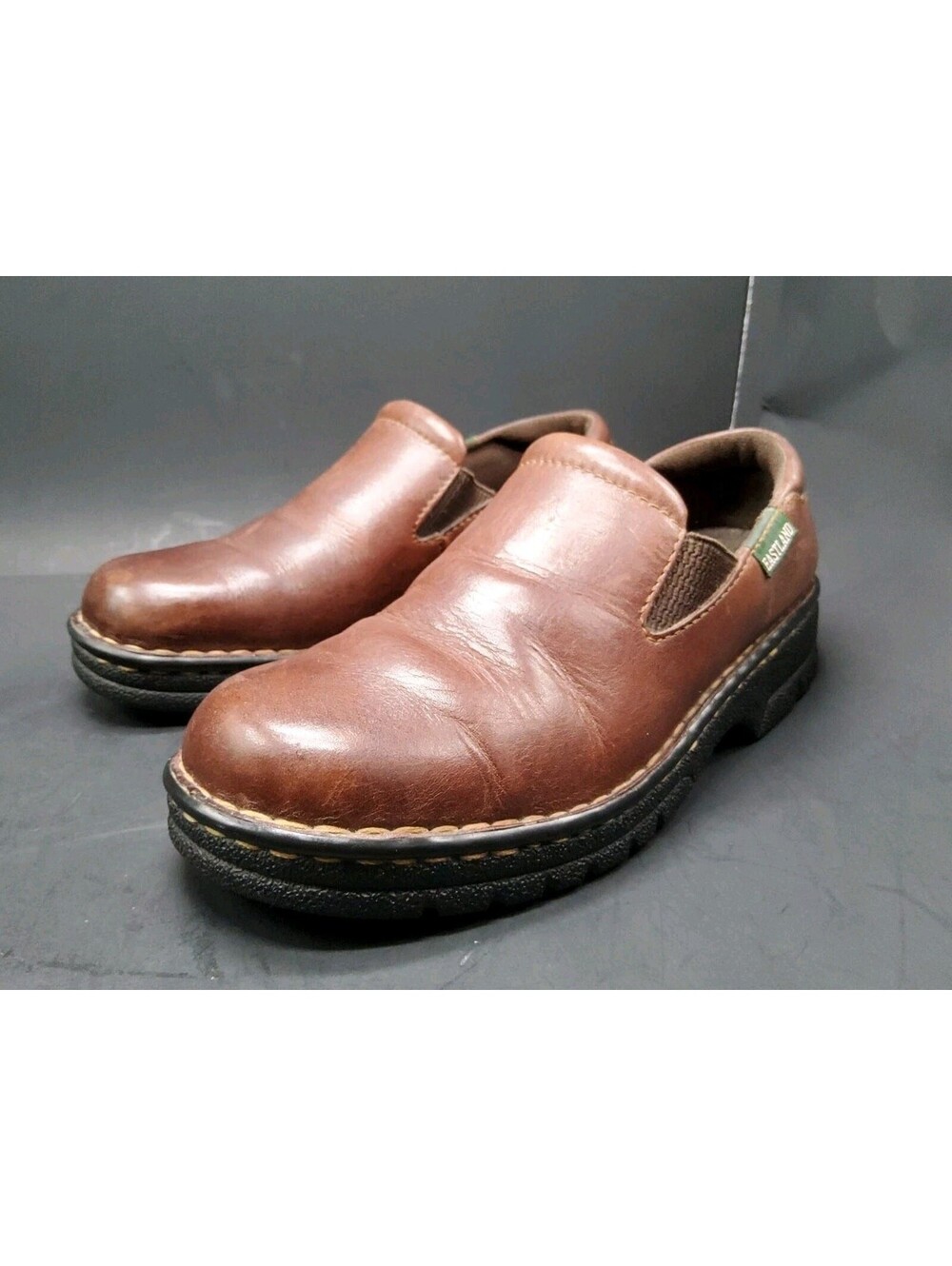 Eastland Newport Slip-On Loafer Shoes Women's Size 6.5 M Brown Leather
